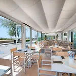 Levante ホテル 3*