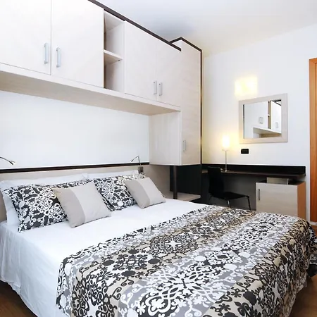 Levante Hotel
