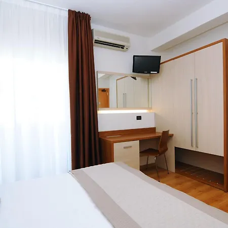 Levante 3* Καόρλε