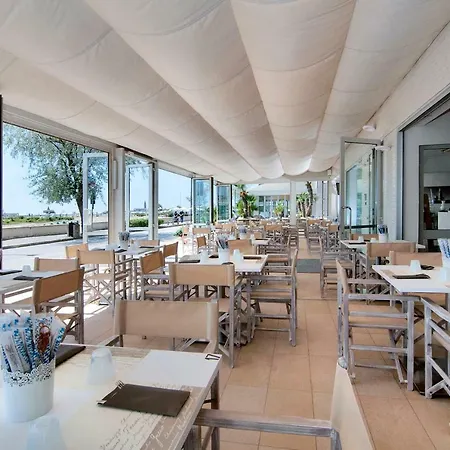 Levante Hotel