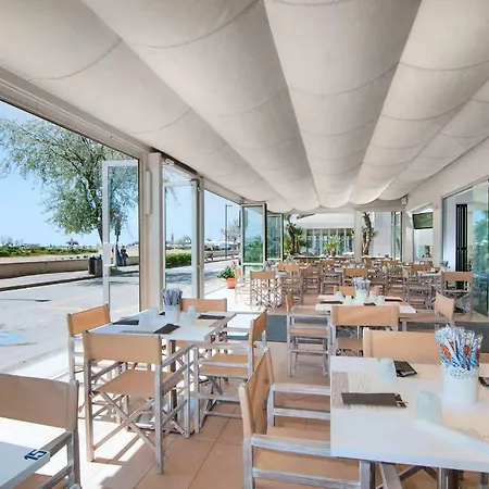 Levante Hotel 3*